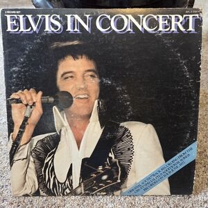 Elvis In Concert 1977 Record Album Set APL 2-2587